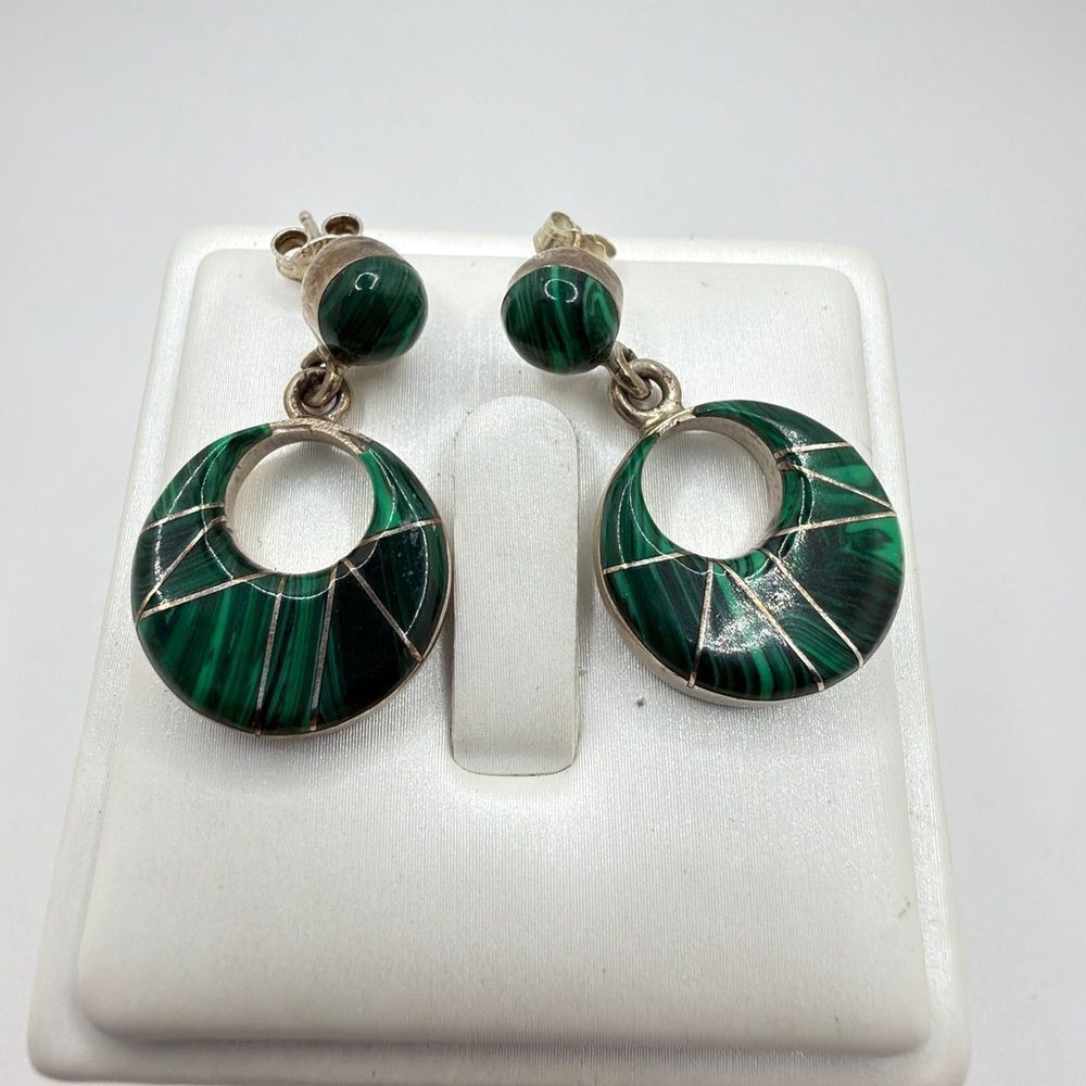 1.25" Sterling Silver, malachite inlay, possible Zuni dangle earrings!